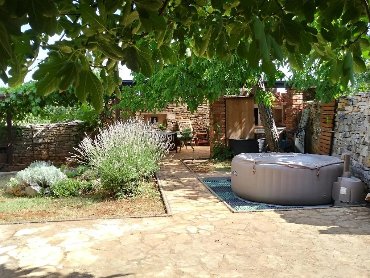 Holiday home Stonehouse Zena With Outdoor Kitchen And Garden Villa Jurici